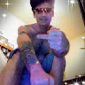 Meet your Posher, Kenneth